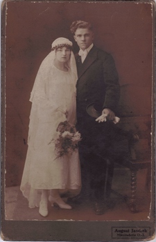 Zdjcie wykonane w Atelier A. Jaschek.